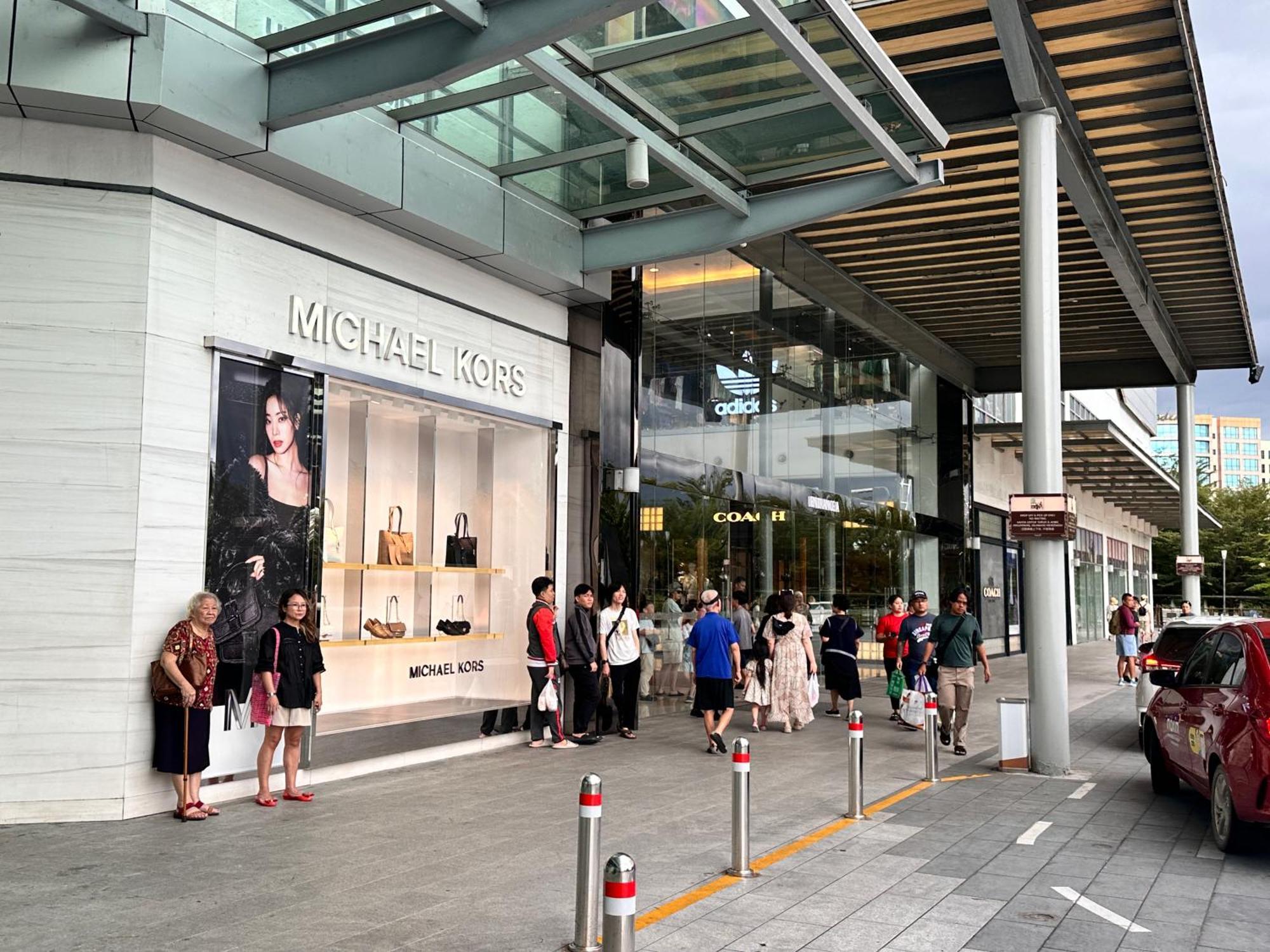 Homestay Mizu At Kk Times Square By R2 *